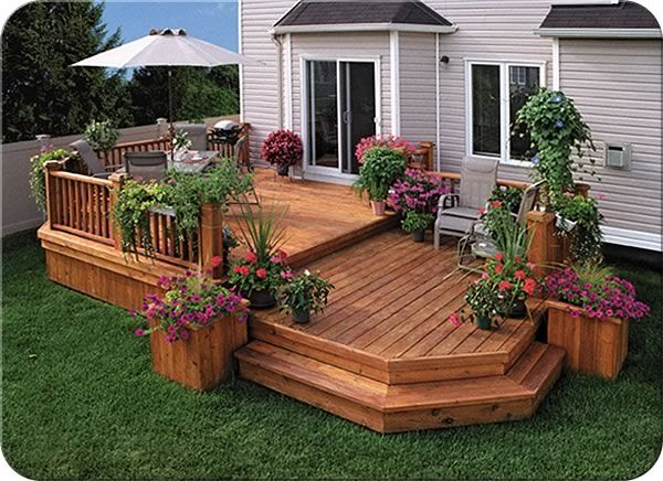 landscaping and decking contractor