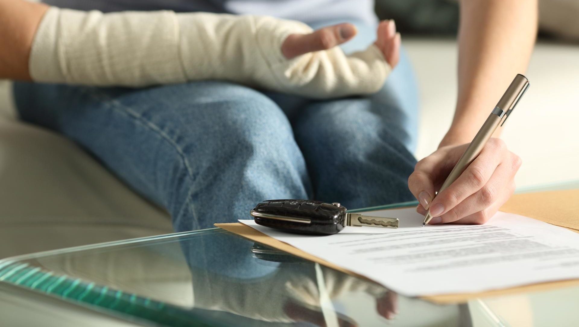 Steps Car Accident Lawyers Take to Investigate Your Claim